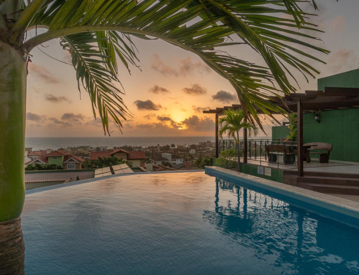Santuário águias Hotel Aquiraz